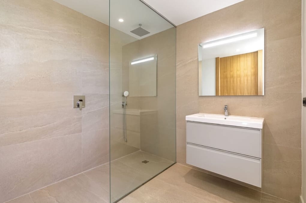 4 sypialnia Willa na sprzedaż w Sotogrande z basenem garażem - 2 490 000 € (Ref: 10012938)