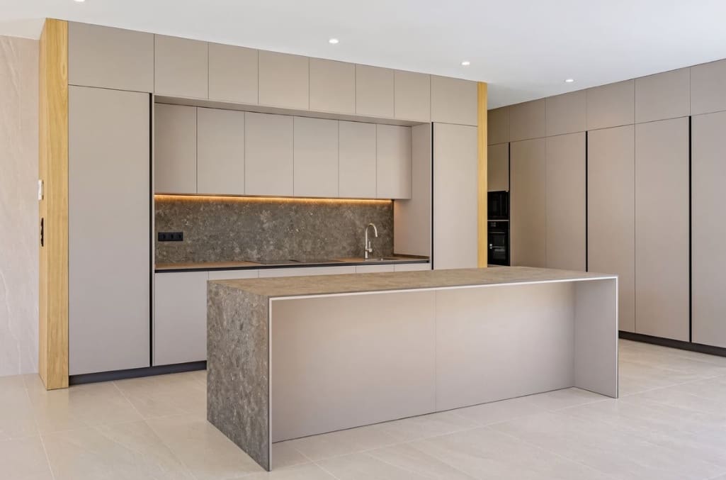 4 sypialnia Willa na sprzedaż w Sotogrande z basenem garażem - 2 490 000 € (Ref: 10012938)