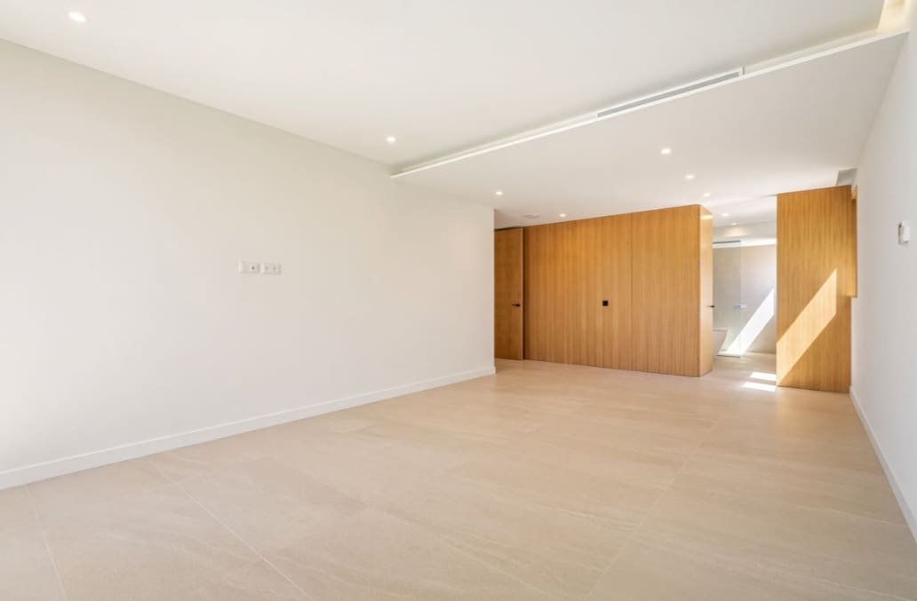 4 sypialnia Willa na sprzedaż w Sotogrande z basenem garażem - 2 490 000 € (Ref: 10012938)