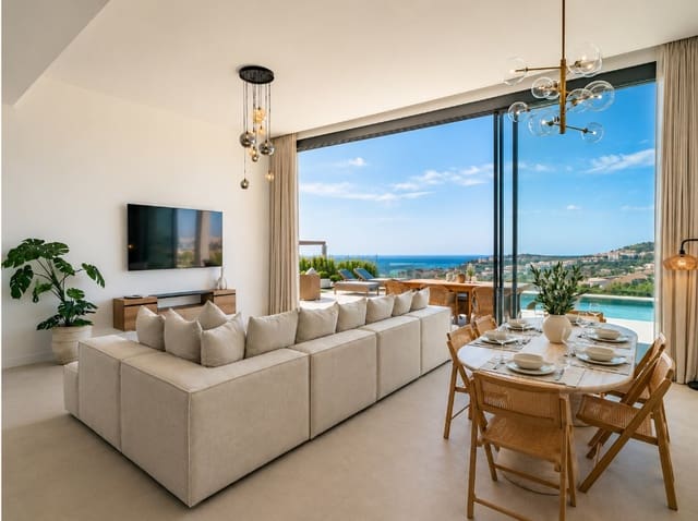 3 bedroom Villa for sale in Benahavís with pool garage - € 2,200,000 (Ref: 10015154)