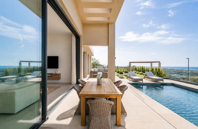 3 slaapkamer Villa te koop in Marbella met zwembad garage - € 2.200.000 (Ref: 10015155)
