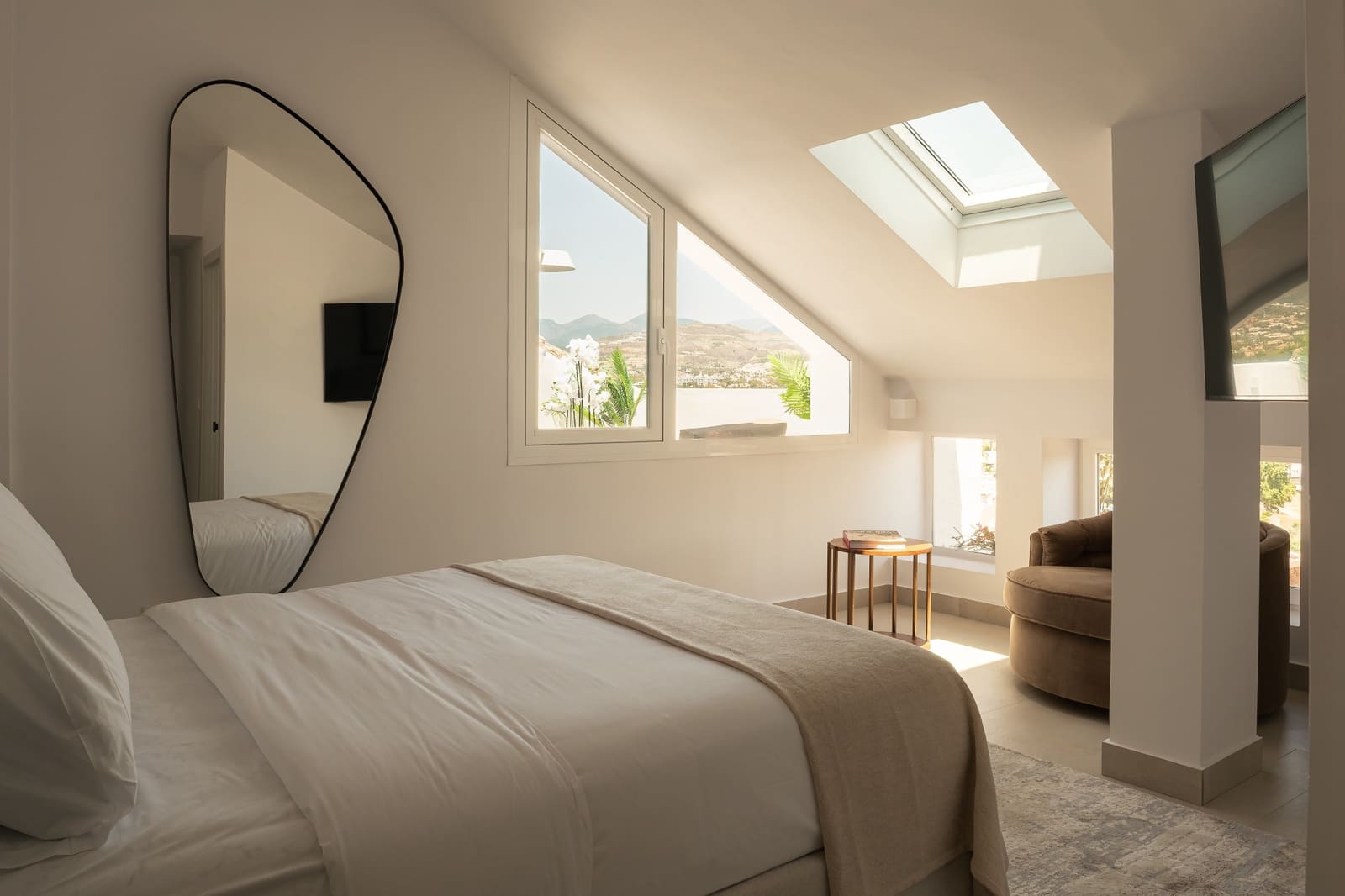 3 quarto Penthouse para venda em Marbella com piscina garagem - 1 375 000 € (Ref: 10018310)