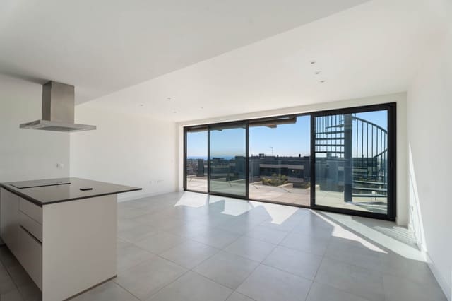 3 quarto Penthouse para venda em Selwo, Estepona com piscina - 695 000 € (Ref: 10025209)