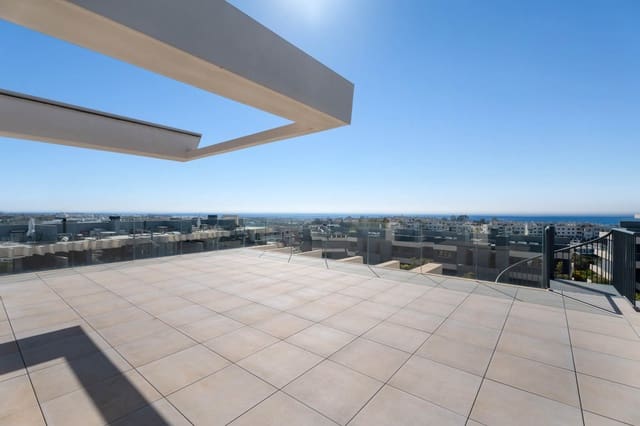 3 quarto Penthouse para venda em Selwo, Estepona com piscina - 695 000 € (Ref: 10025209)