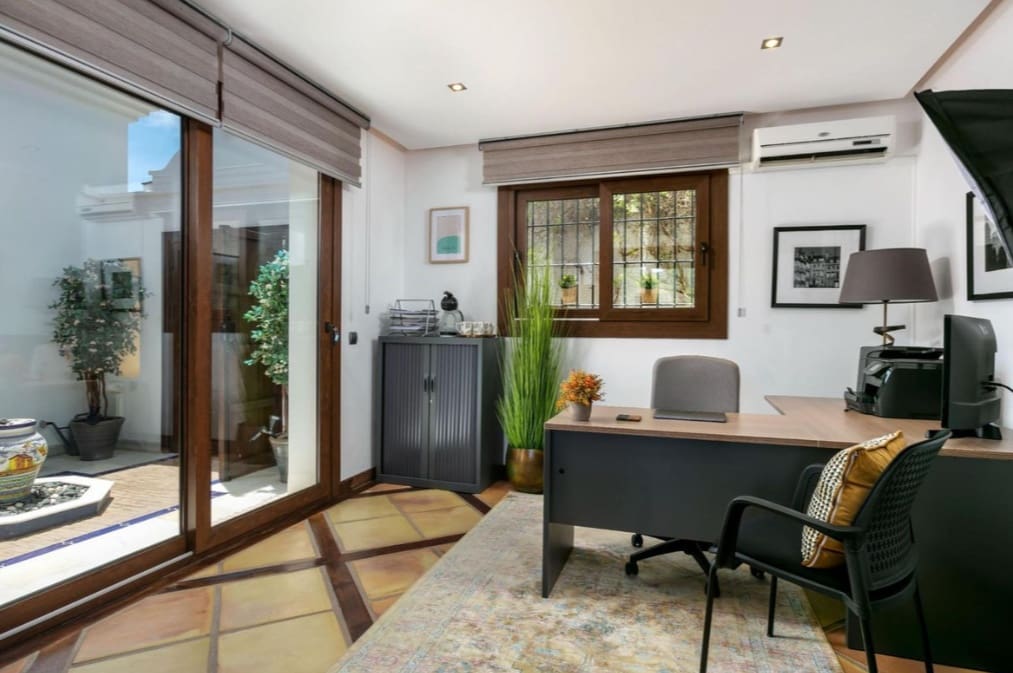 4 chambre Villa/Maison à vendre à Marbella avec piscine garage - 2 895 000 € (Ref: 10026916)