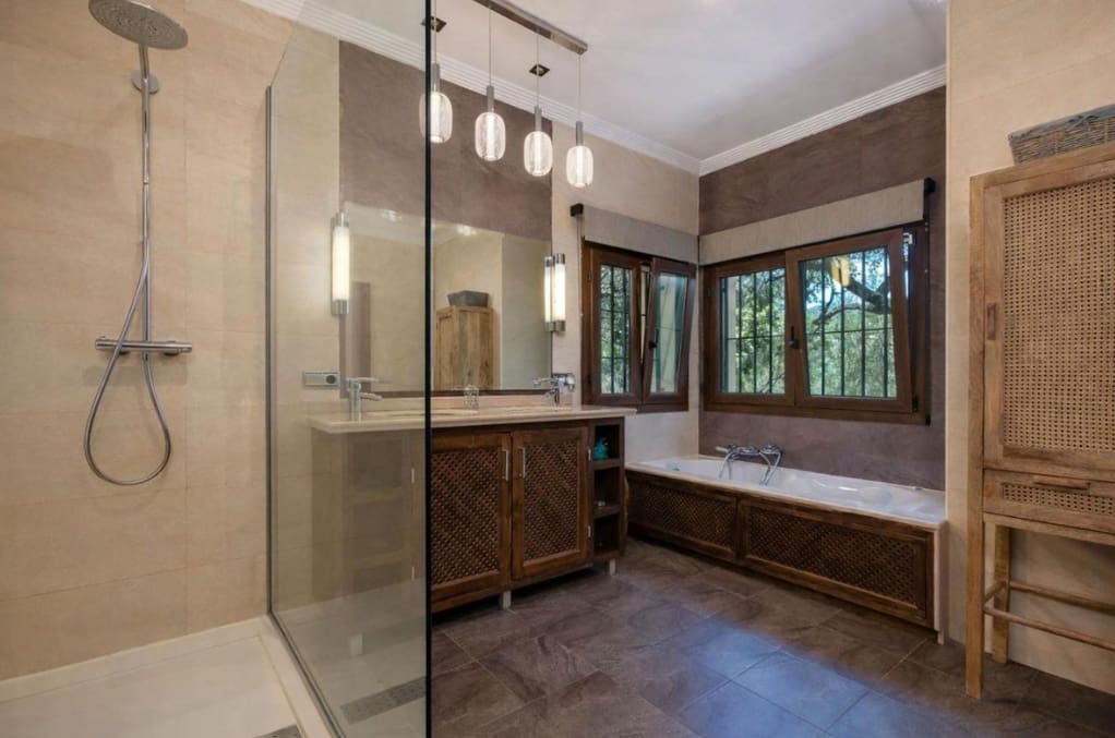 4 chambre Villa/Maison à vendre à Marbella avec piscine garage - 2 895 000 € (Ref: 10026916)