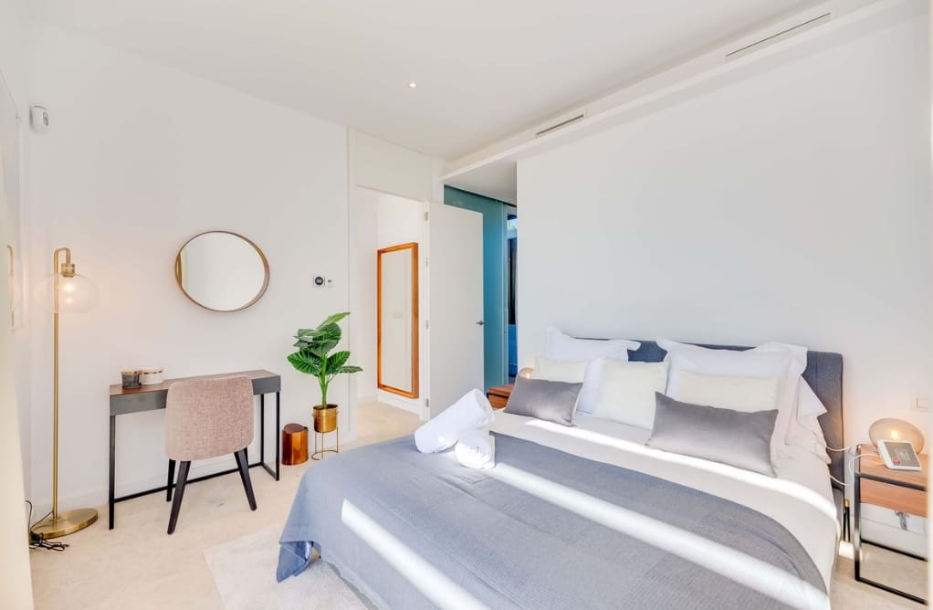 3 soveværelse Villa til salg i Cancelada med swimmingpool garage - € 2.450.000 (Ref: 10026918)