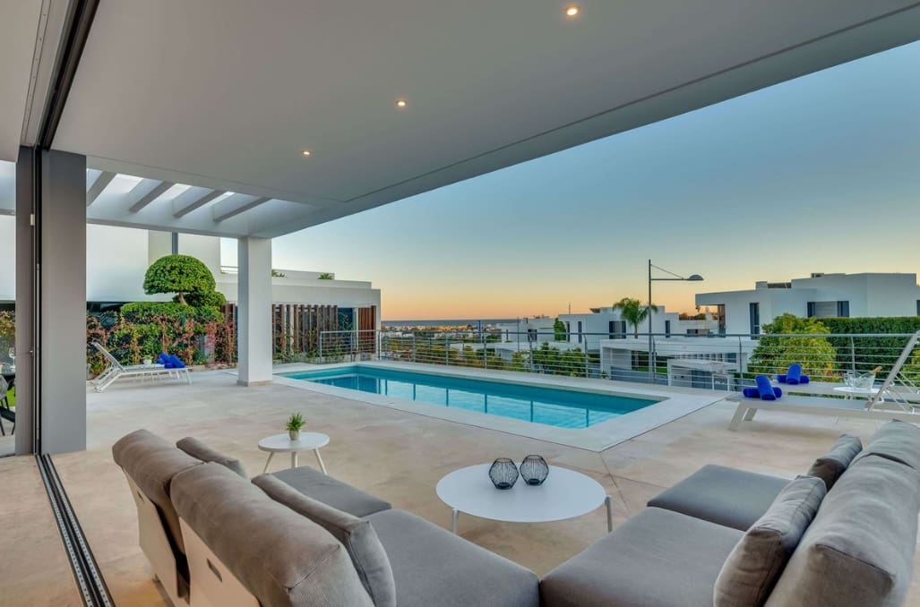 3 soveværelse Villa til salg i Cancelada med swimmingpool garage - € 2.450.000 (Ref: 10026918)