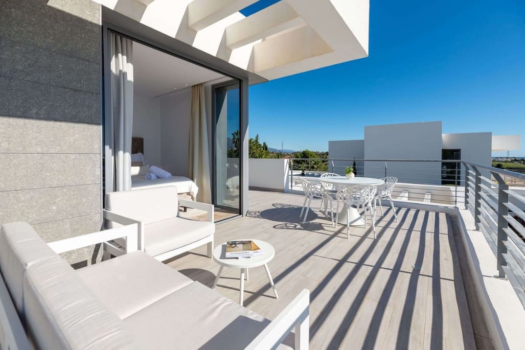 3 soveværelse Villa til salg i Cancelada med swimmingpool garage - € 2.450.000 (Ref: 10026918)