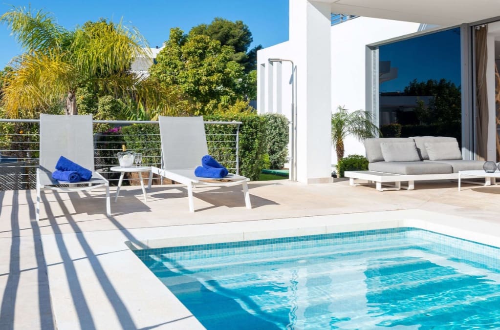 3 soveværelse Villa til salg i Cancelada med swimmingpool garage - € 2.450.000 (Ref: 10026918)