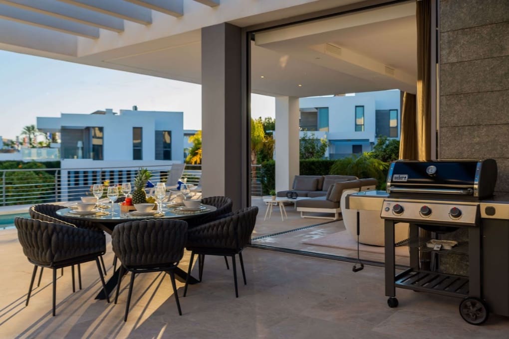3 soveværelse Villa til salg i Cancelada med swimmingpool garage - € 2.450.000 (Ref: 10026918)