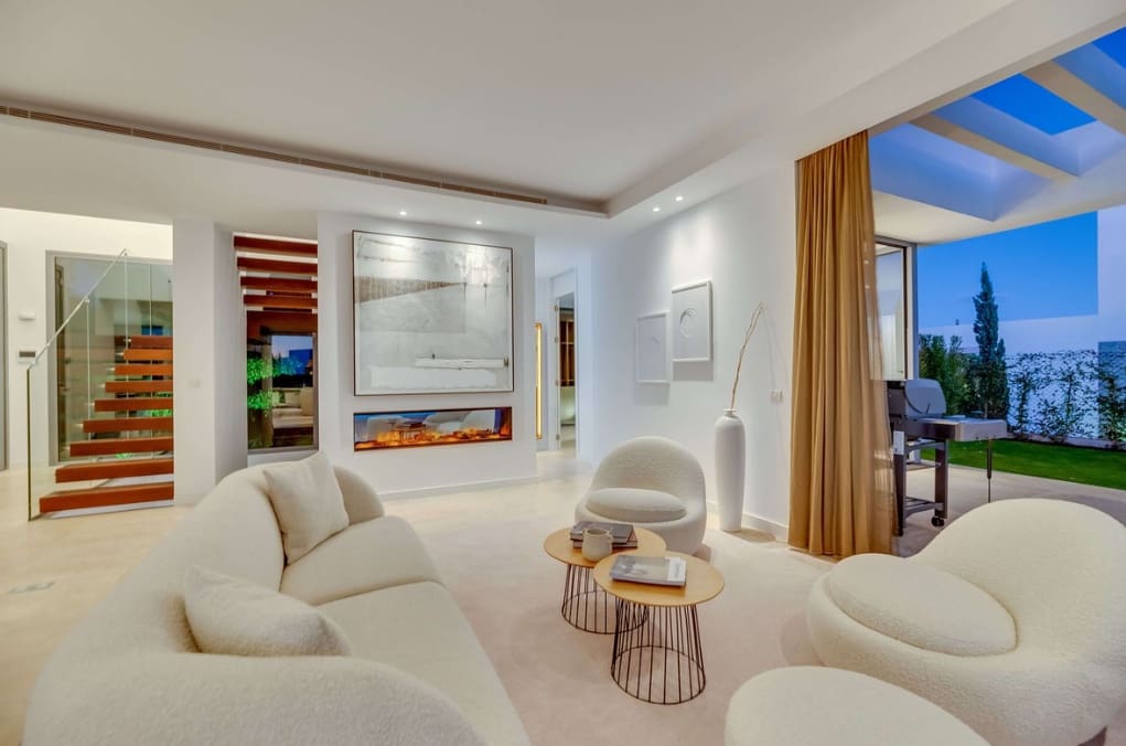 3 soveværelse Villa til salg i Cancelada med swimmingpool garage - € 2.450.000 (Ref: 10026918)