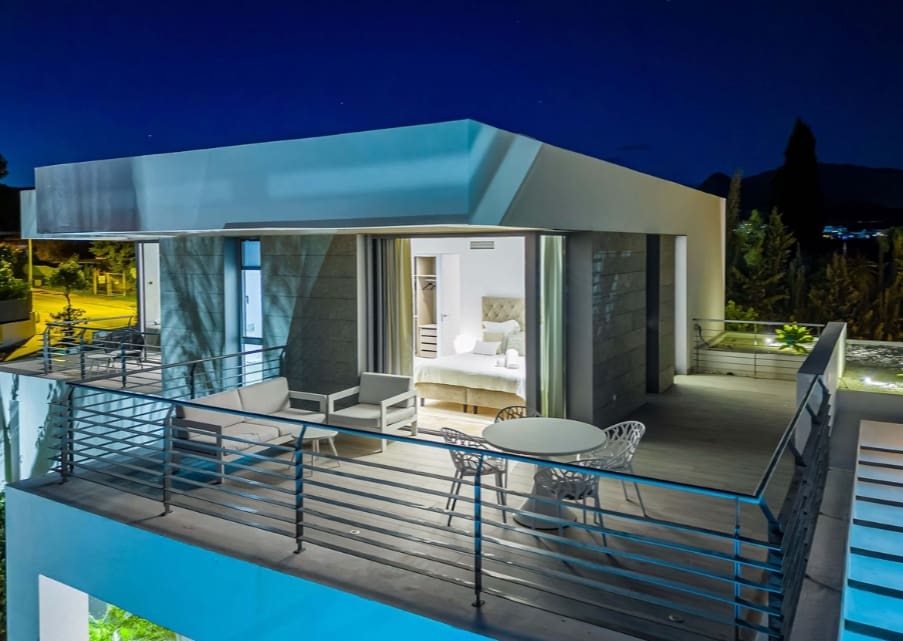 3 soveværelse Villa til salg i Cancelada med swimmingpool garage - € 2.450.000 (Ref: 10026918)