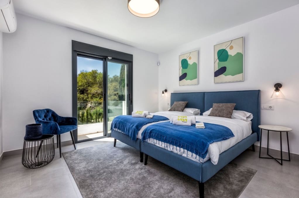 4 chambre Villa/Maison à vendre à Marbella avec piscine garage - 1 700 000 € (Ref: 10035000)