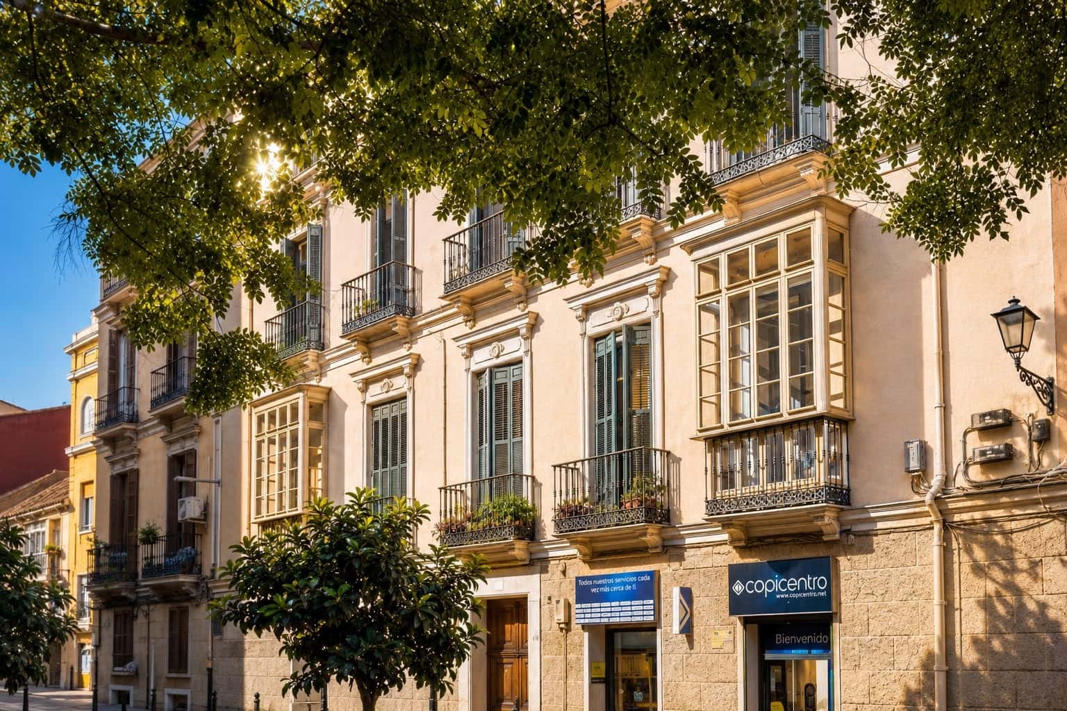 2 slaapkamer Appartement te koop in Malaga stad - € 449.000 (Ref: 10035007)