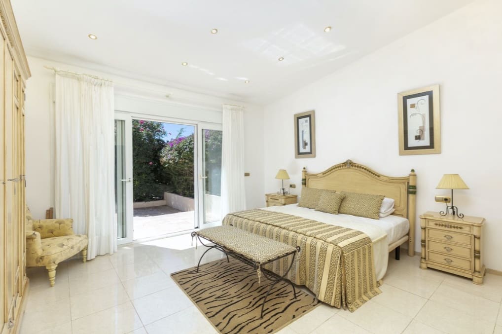 5 sovrum Villa till salu i Marbella med pool garage - 4 995 000 € (Ref: 10037079)