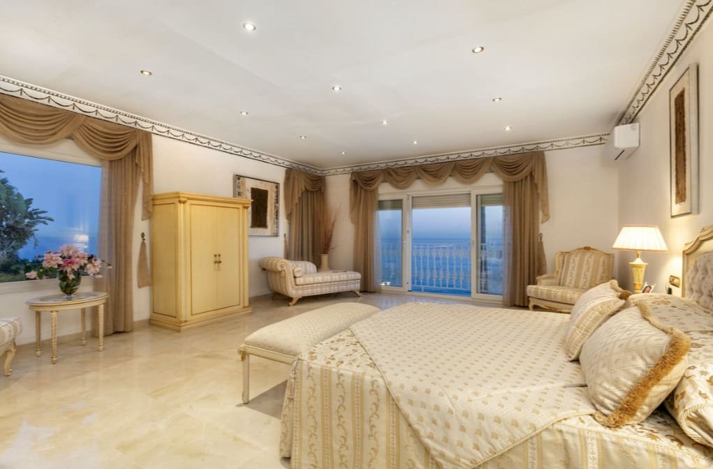 5 sovrum Villa till salu i Marbella med pool garage - 4 995 000 € (Ref: 10037079)