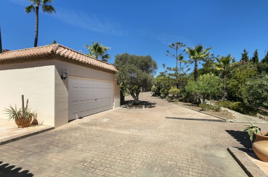 5 sovrum Villa till salu i Marbella med pool garage - 4 995 000 € (Ref: 10037079)