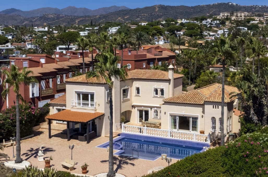 5 sovrum Villa till salu i Marbella med pool garage - 4 995 000 € (Ref: 10037079)