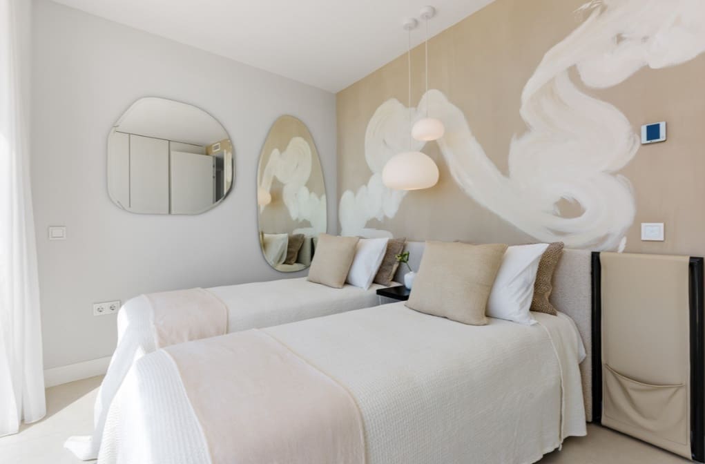 3 soverom Penthouse til salgs i Estepona med svømmebasseng garasje - € 2 490 000 (Ref: 10037080)