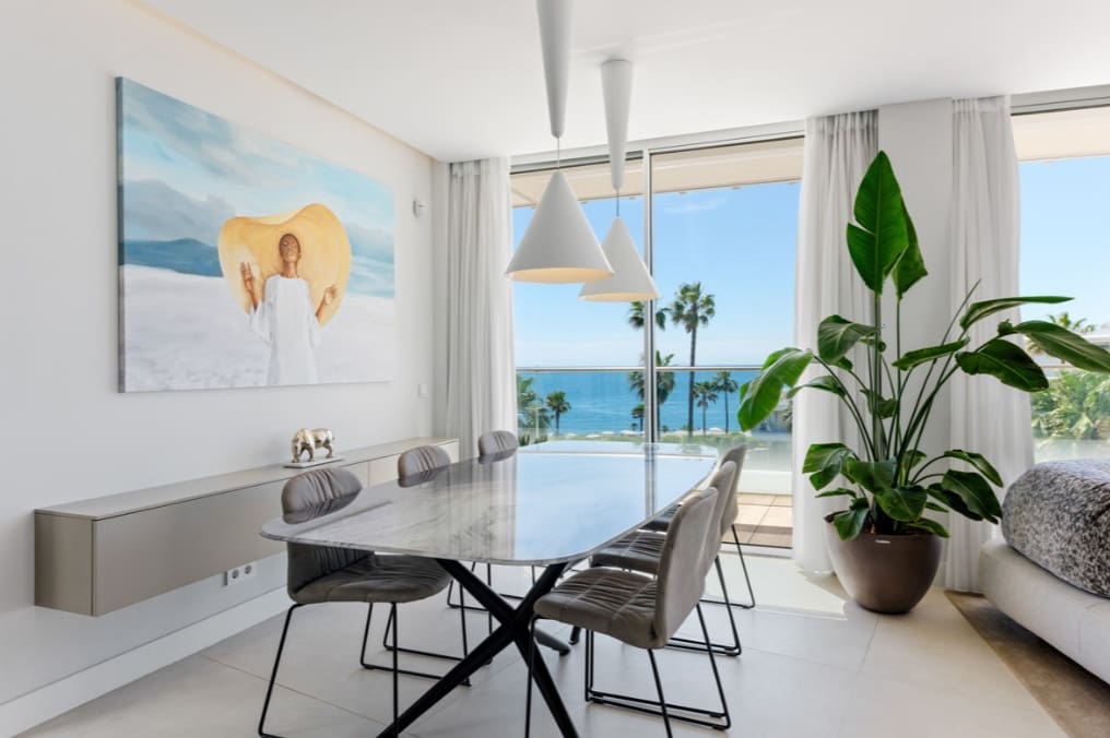3 soverom Penthouse til salgs i Estepona med svømmebasseng garasje - € 2 490 000 (Ref: 10037080)