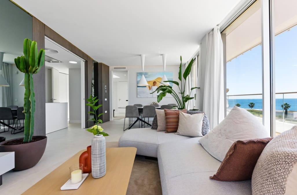 3 soverom Penthouse til salgs i Estepona med svømmebasseng garasje - € 2 490 000 (Ref: 10037080)