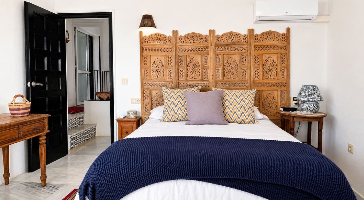 3 Zimmer Villa zu verkaufen in Bahia de Casares mit Pool Garage - 680.000 € (Ref: 10037082)