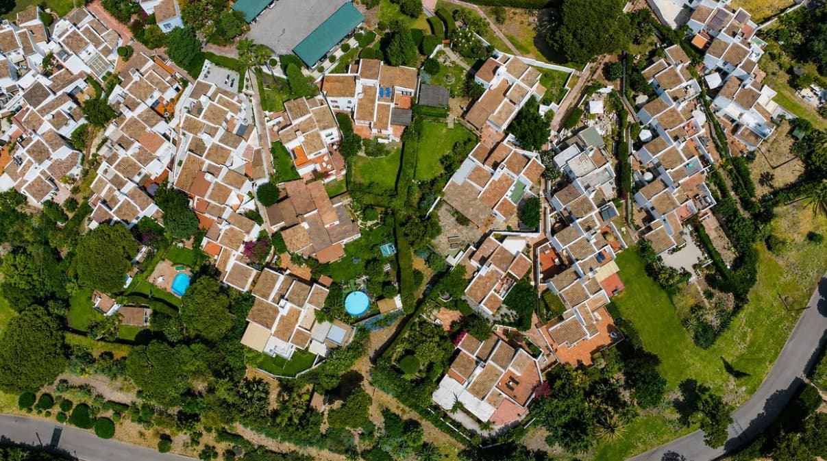 3 Zimmer Villa zu verkaufen in Bahia de Casares mit Pool Garage - 680.000 € (Ref: 10037082)