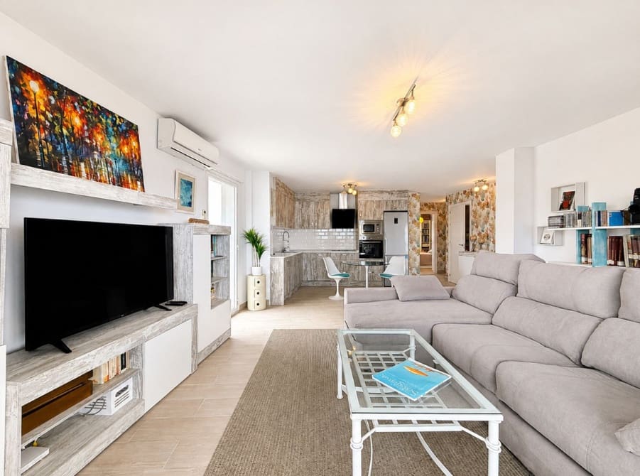Apartamento de 3 habitaciones en Torreguadiaro en venta - 565.000 € (Ref: 10037084)