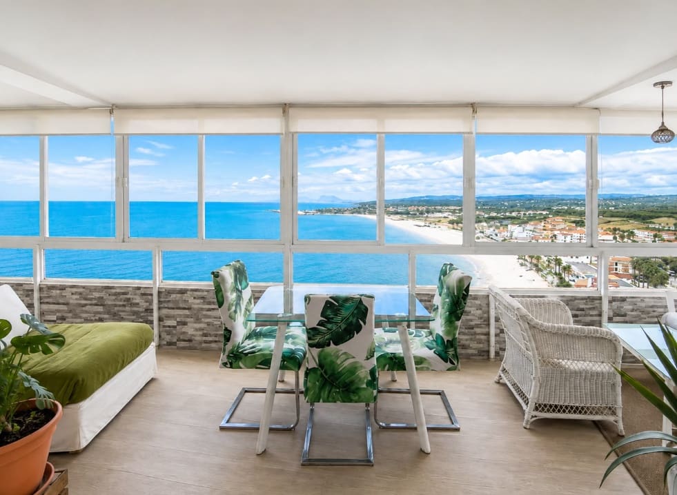 Apartamento de 3 habitaciones en Torreguadiaro en venta - 565.000 € (Ref: 10037084)