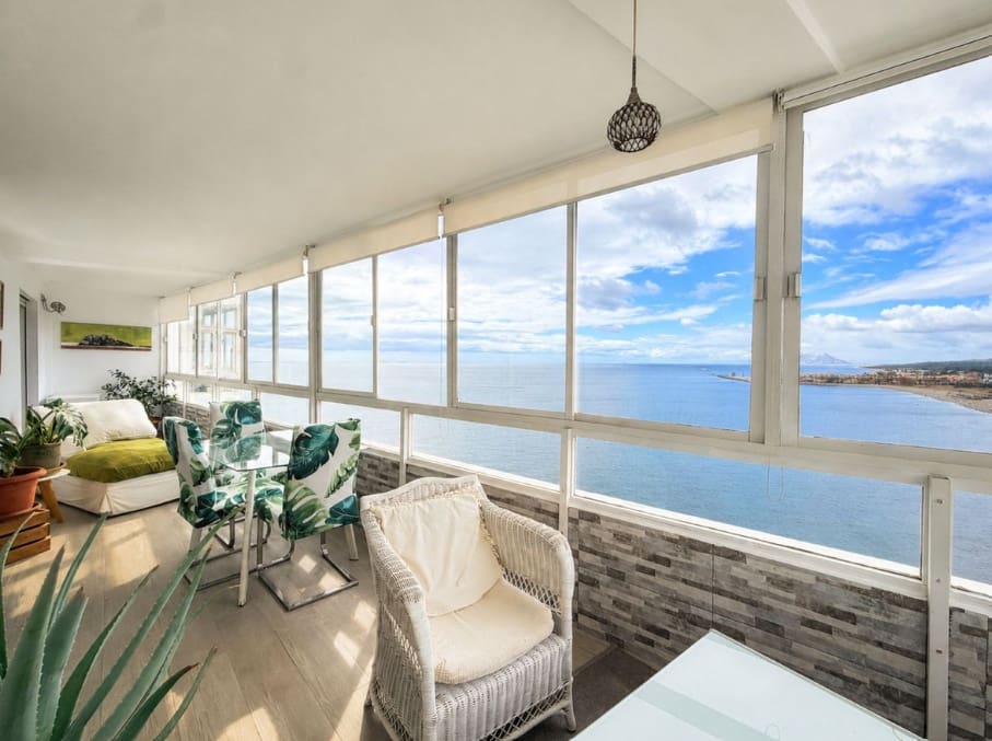 Apartamento de 3 habitaciones en Torreguadiaro en venta - 565.000 € (Ref: 10037084)