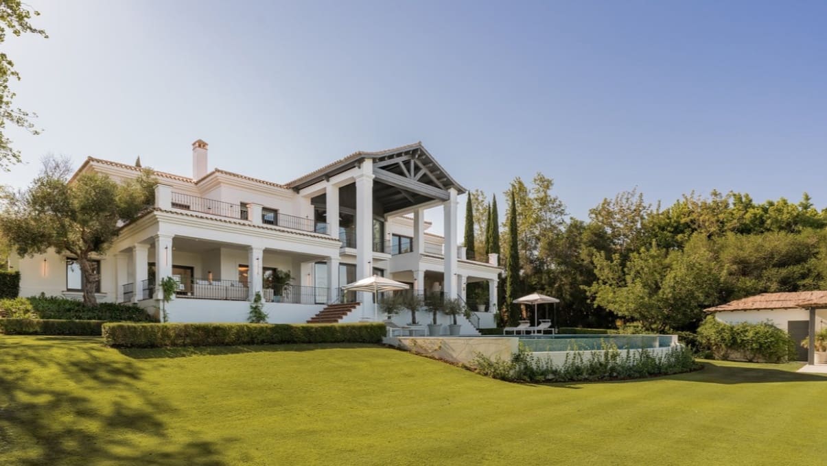 6 sovrum Villa till salu i Sotogrande med pool garage - 5 975 000 € (Ref: 10049991)