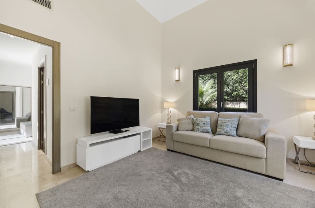 4 quarto Moradia para venda em Marbella com piscina garagem - 2 395 000 € (Ref: 10049993)