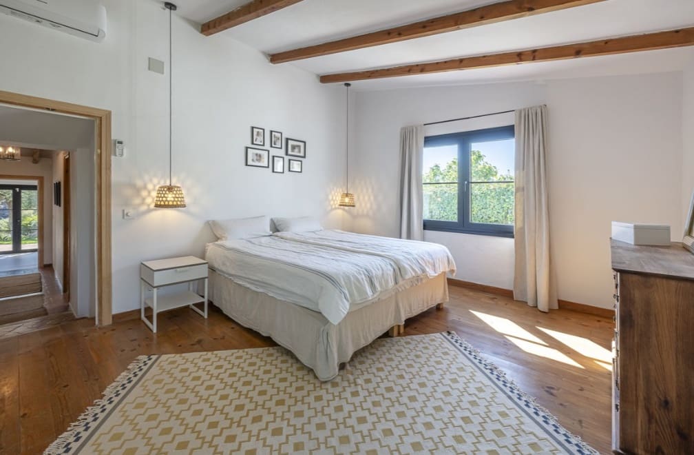 Chalet de 3 habitaciones en Marbella en venta con piscina garaje - 1.495.000 € (Ref: 10049995)