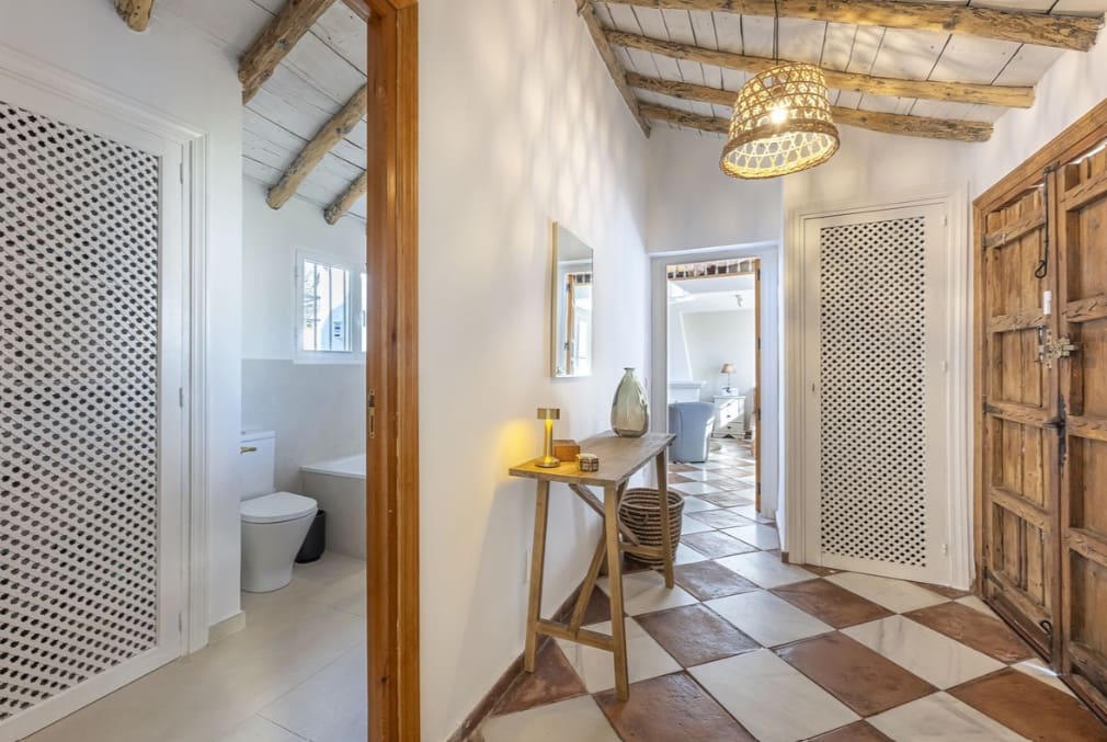 Chalet de 3 habitaciones en Marbella en venta con piscina garaje - 1.495.000 € (Ref: 10049995)