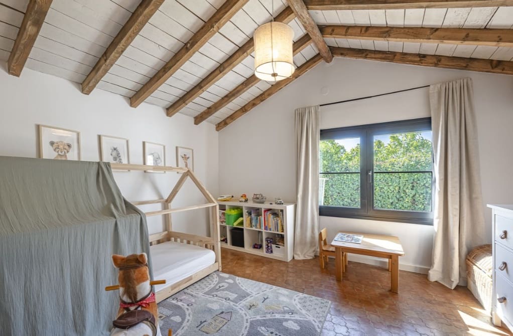Chalet de 3 habitaciones en Marbella en venta con piscina garaje - 1.495.000 € (Ref: 10049995)