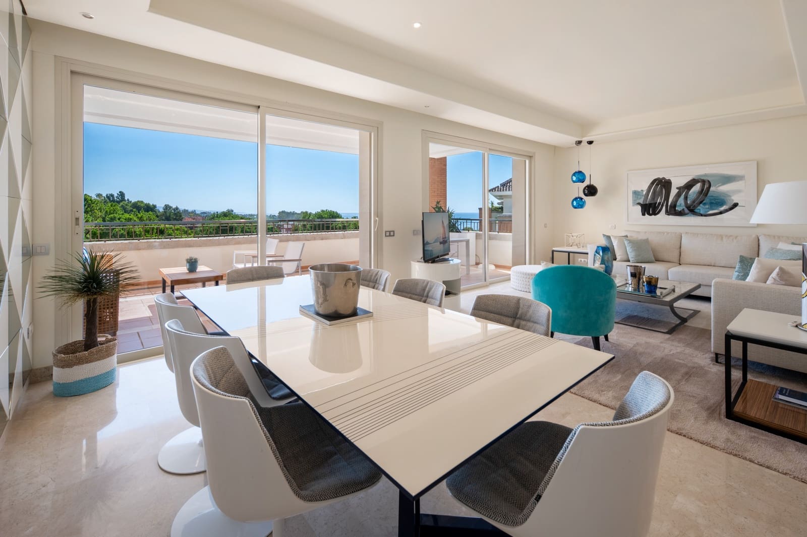 3 bedroom Apartment for sale in Golden Mile with pool garage - € 3,750,000 (Ref: 10049998)