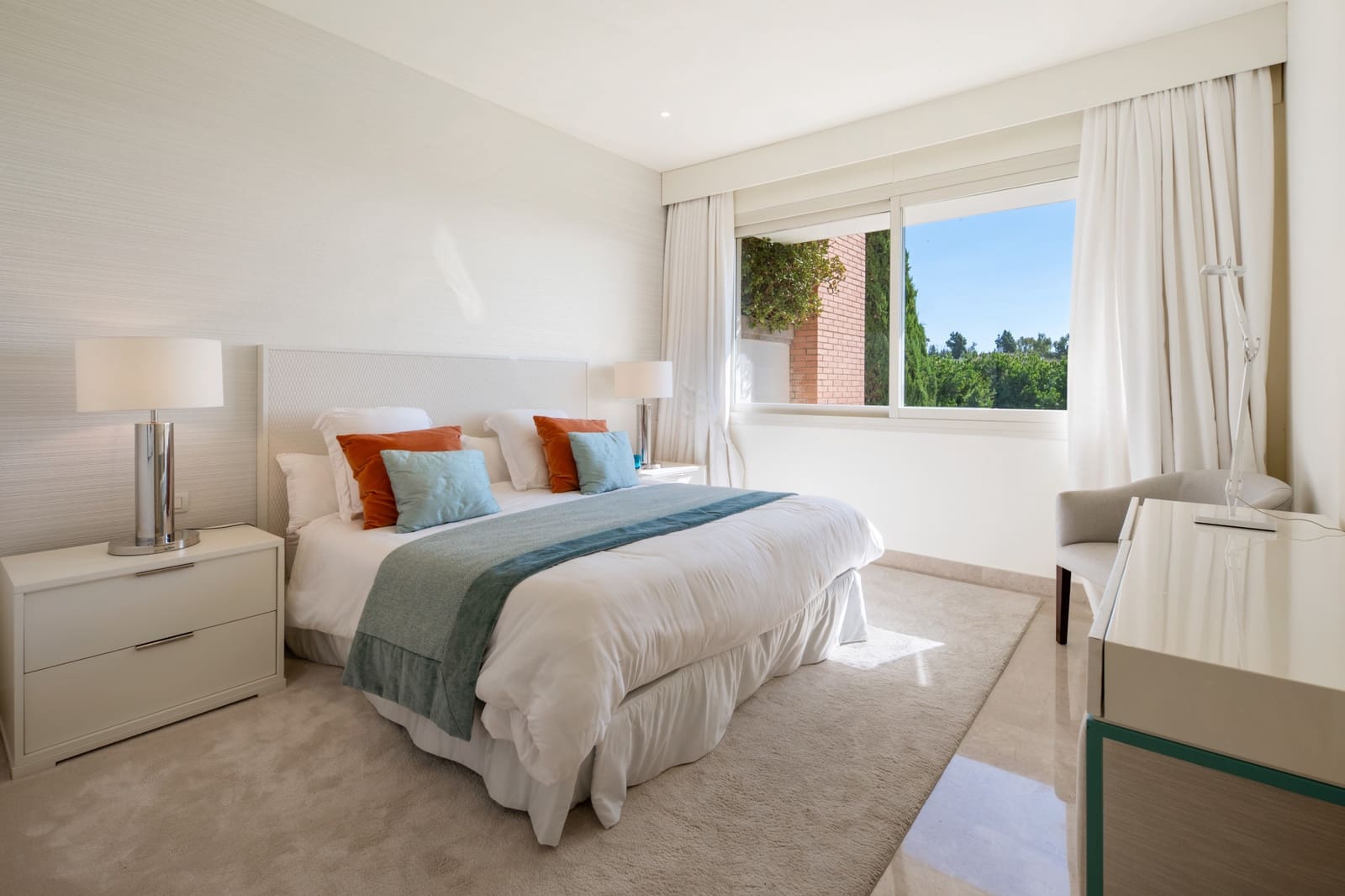 3 bedroom Apartment for sale in Golden Mile with pool garage - € 3,750,000 (Ref: 10049998)