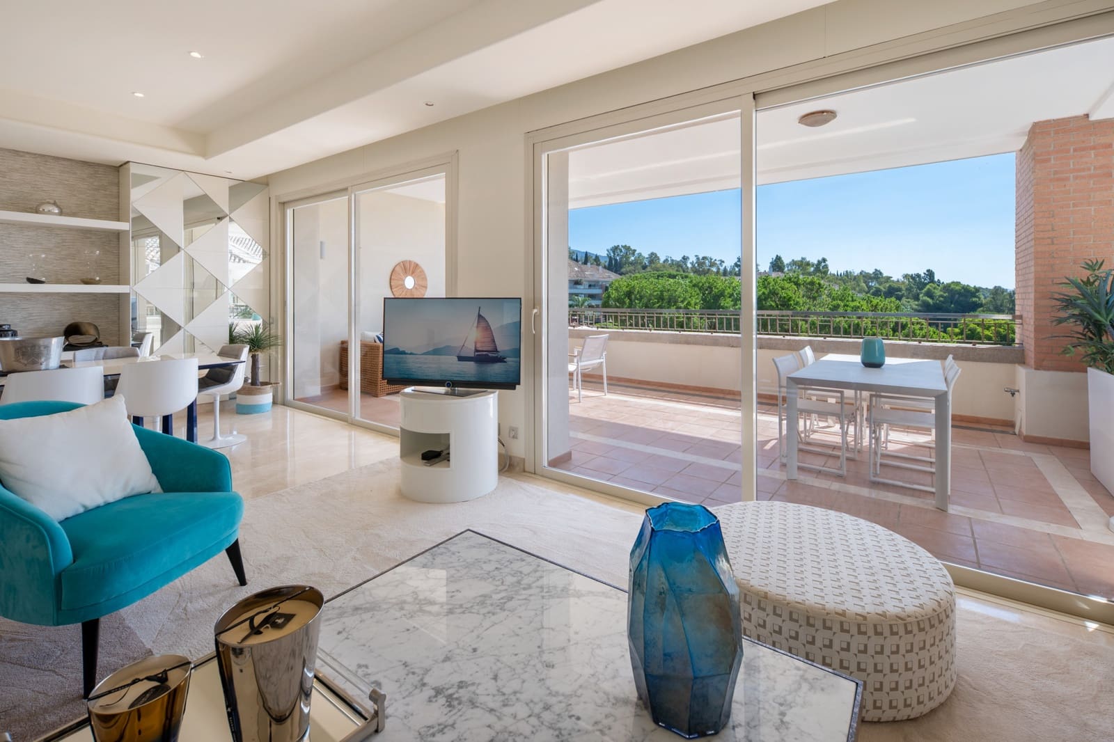 3 bedroom Apartment for sale in Golden Mile with pool garage - € 3,750,000 (Ref: 10049998)