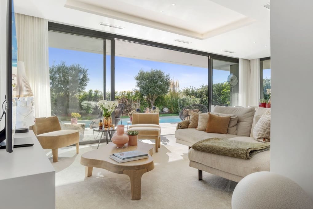 3 slaapkamer Villa te koop in Manilva met zwembad garage - € 1.395.000 (Ref: 10070413)