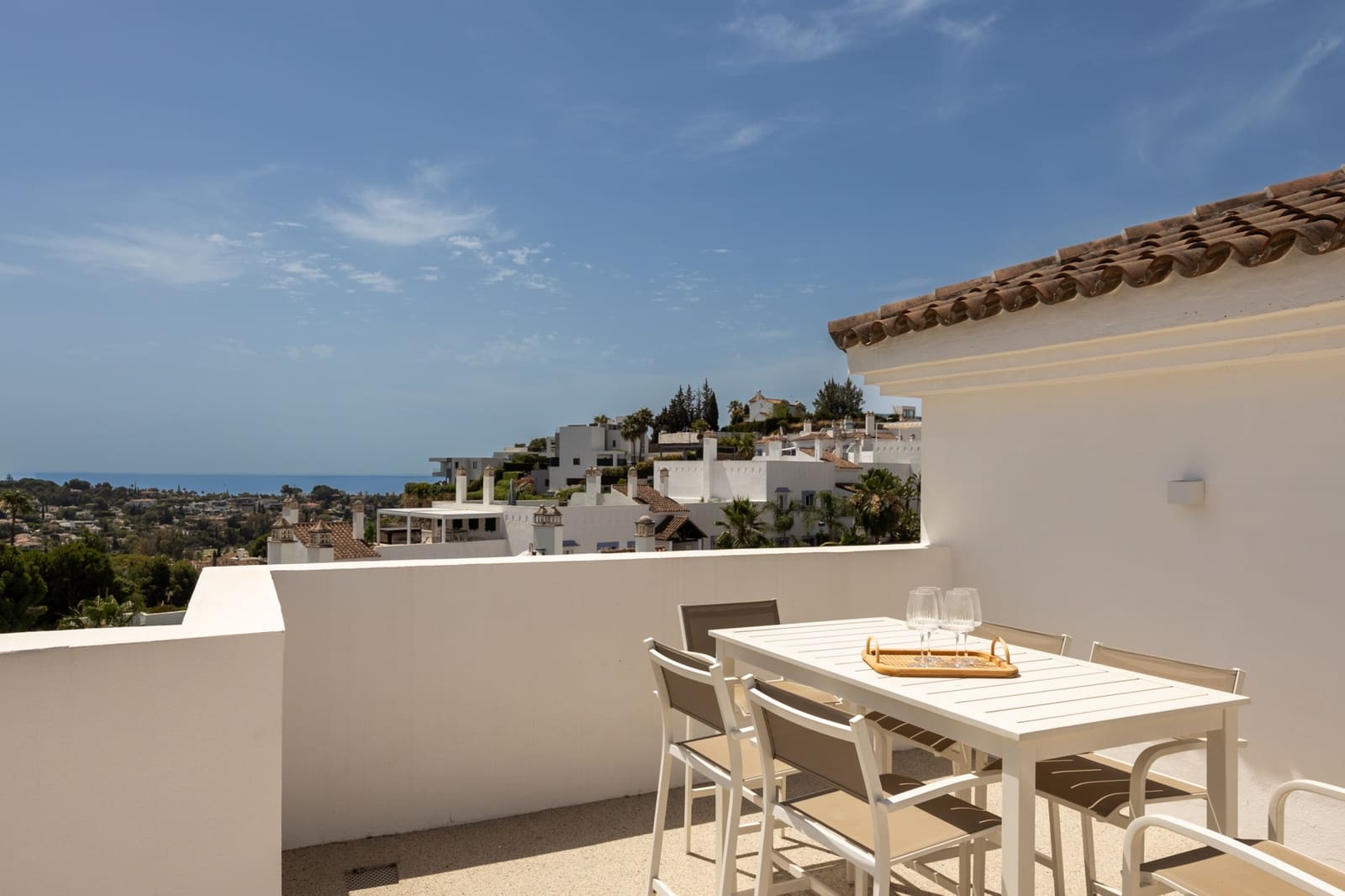 2 slaapkamer Penthouse te koop in Marbella met zwembad garage - € 629.000 (Ref: 10070417)