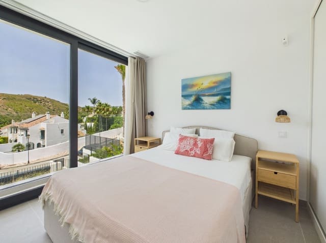 4 camera da letto Villa in vendita in Estepona con piscina garage - 1.150.000 € (Rif: 10070418)