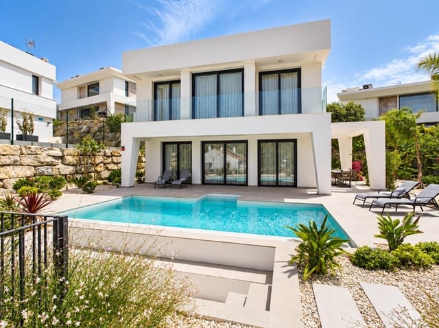 4 camera da letto Villa in vendita in Estepona con piscina garage - 1.150.000 € (Rif: 10070418)