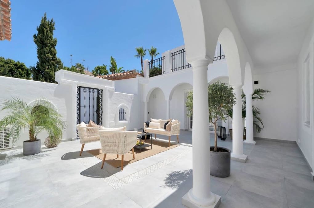 5 chambre Villa/Maison à vendre à Marbella avec piscine garage - 3 200 000 € (Ref: 10070419)