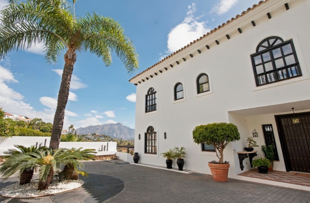 7 slaapkamer Villa te koop in Marbella met zwembad garage - € 4.950.000 (Ref: 10088950)