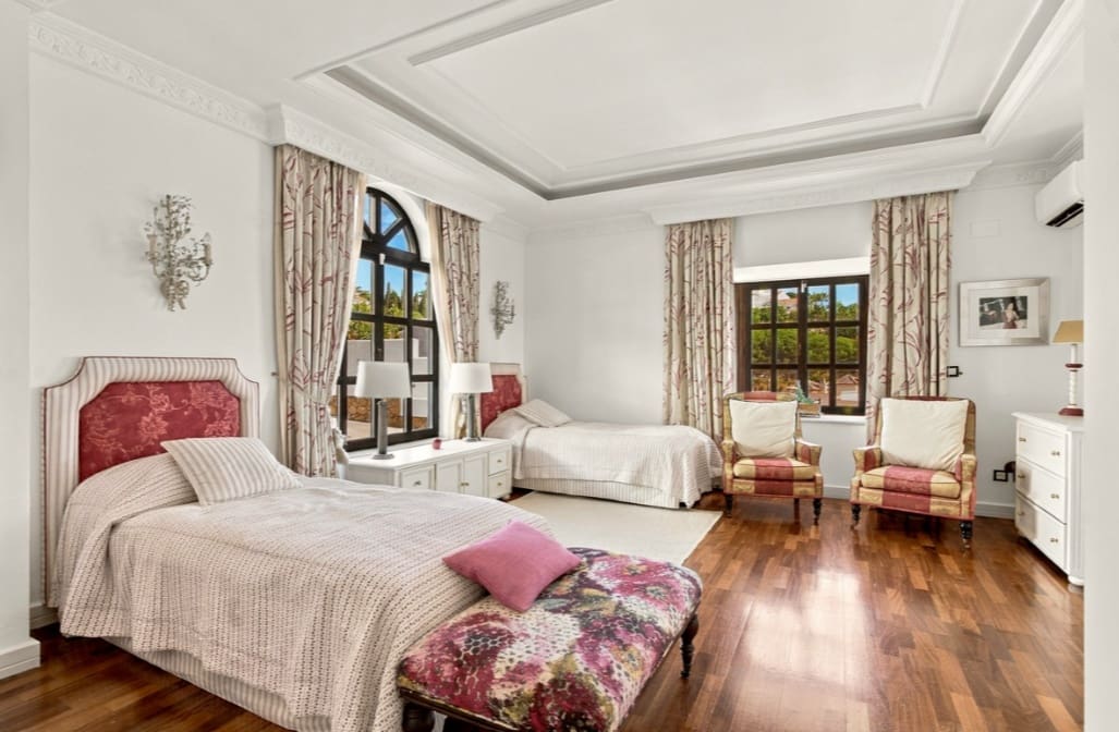 7 slaapkamer Villa te koop in Marbella met zwembad garage - € 4.950.000 (Ref: 10088950)