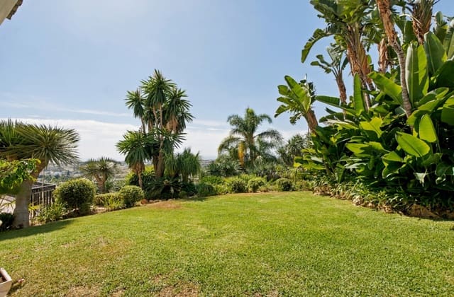 7 slaapkamer Villa te koop in Marbella - € 4.950.000 (Ref: 10088950)