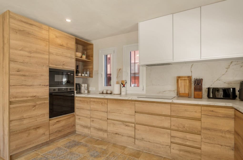 4 soverom Villa til salgs i Estepona med svømmebasseng garasje - € 1 695 000 (Ref: 10088951)