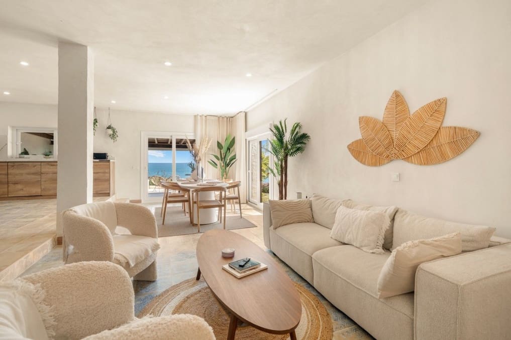 4 soverom Villa til salgs i Estepona med svømmebasseng garasje - € 1 695 000 (Ref: 10088951)