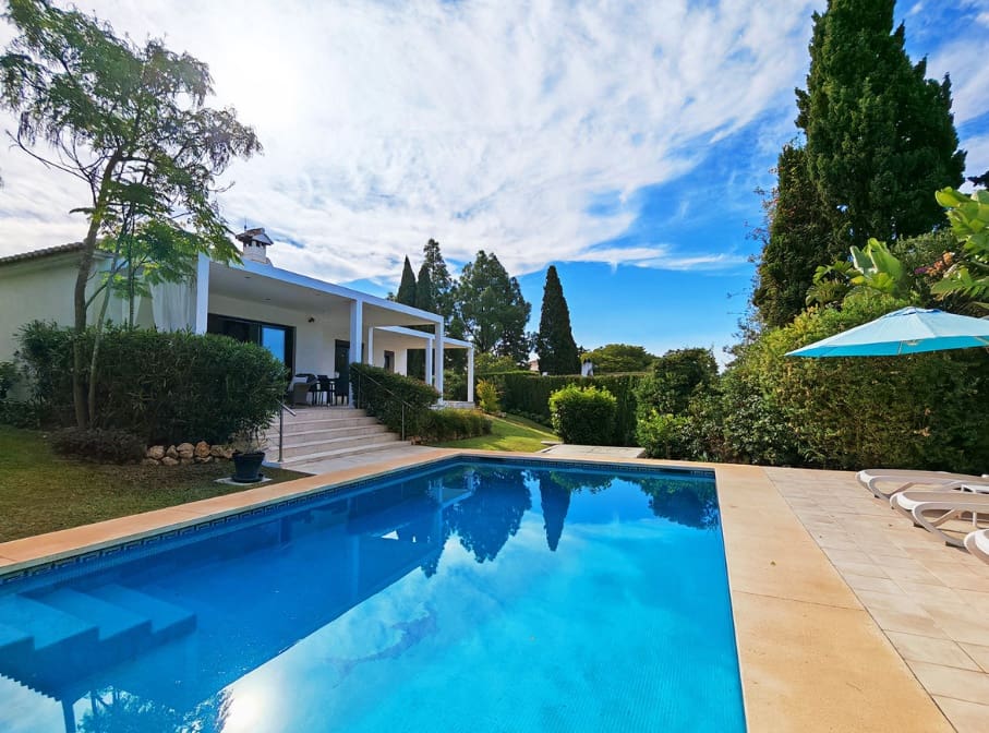 3 sypialnia Willa na sprzedaż w La Cala de Mijas z basenem garażem - 1 600 000 € (Ref: 10088952)